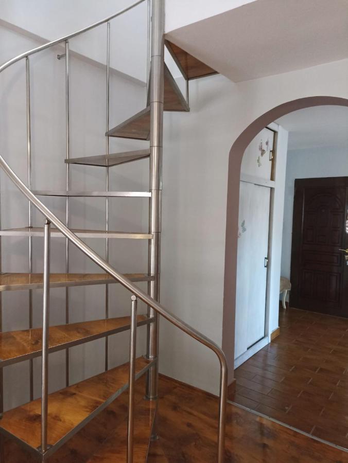 Penthouse Lux Apartment Constanta Bagian luar foto